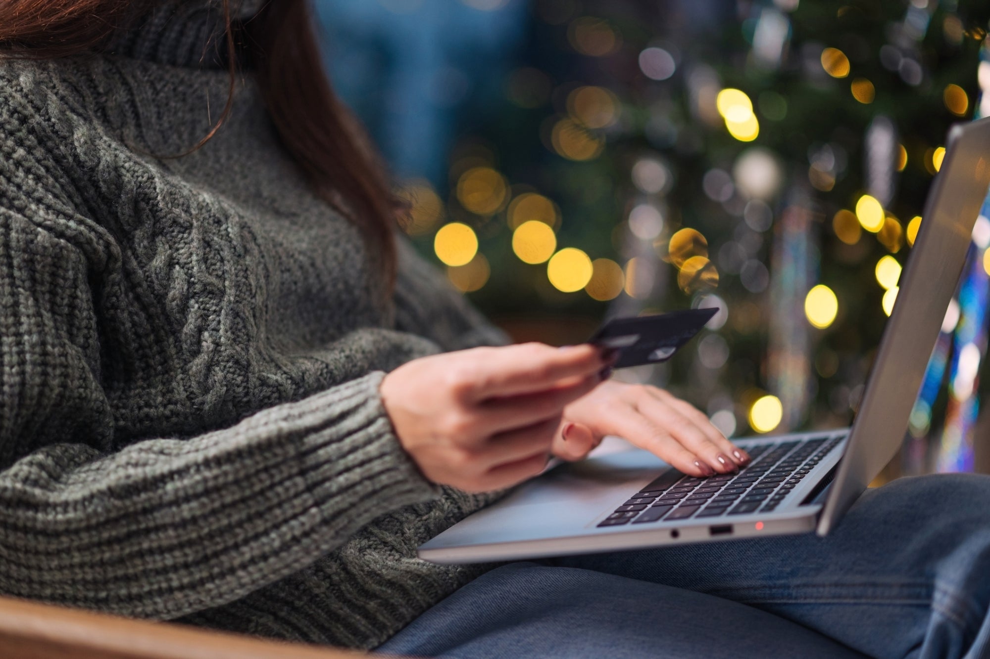 Holiday Fraud Alert: Learn How to Safeguard Your Business from Cyber Threats